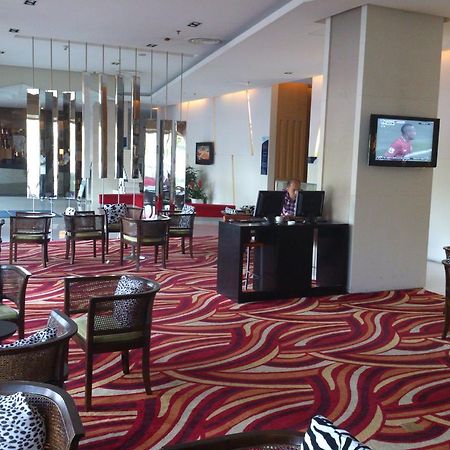 Holiday Inn Express Meilong Shanghai Luaran gambar