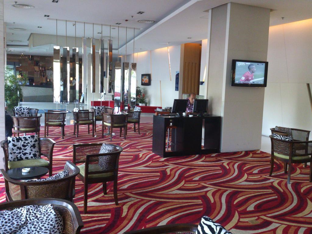 Holiday Inn Express Meilong Shanghai Luaran gambar